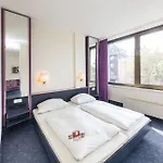 Mirage Duesseldorf-neuss Hotel