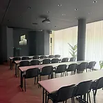 Mirage Duesseldorf-neuss