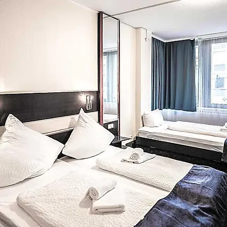 Mirage Duesseldorf-neuss ノイス