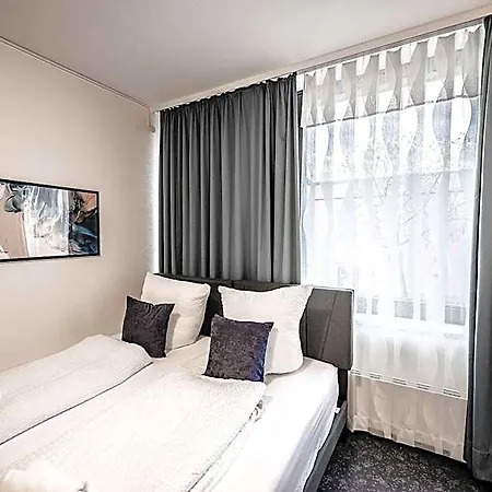 Mirage Duesseldorf-neuss 3* ノイス