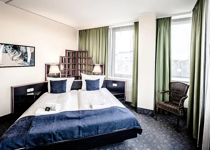 Mirage Duesseldorf-neuss 3*